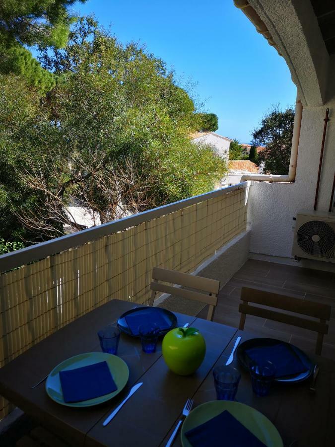 Appartement Sainte-Maxime, Plage De La Nartelle Exterior foto