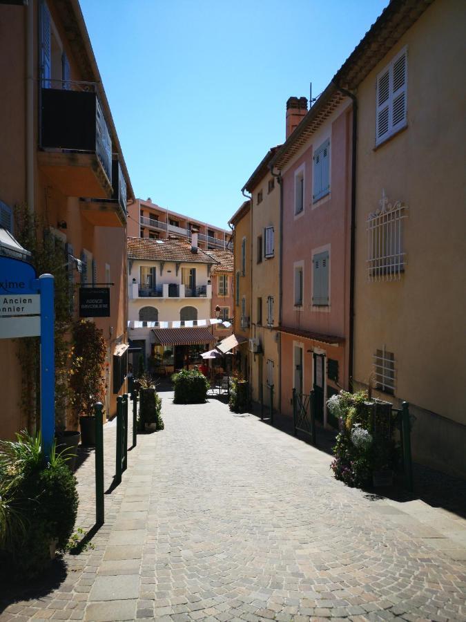 Appartement Sainte-Maxime, Plage De La Nartelle Exterior foto